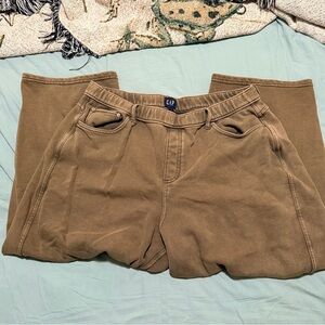 GAP Olive Barrel Sweatpant Jeans